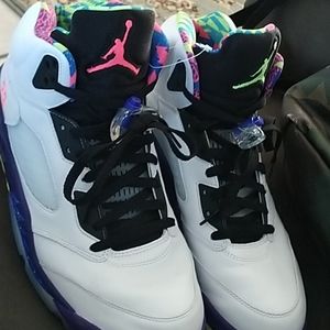 Shoes no box ,box was damage